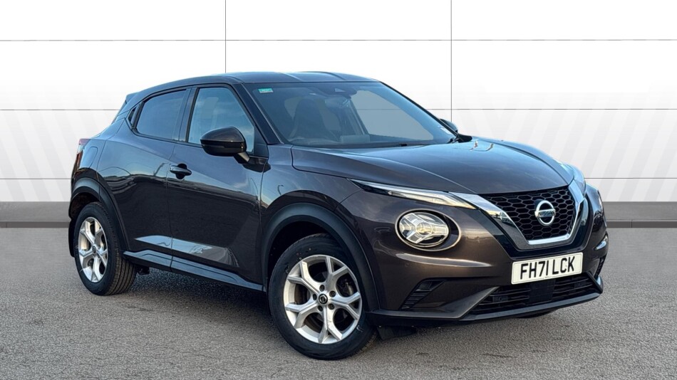 Nissan Juke 1.0 DiG-T 114 N-Connecta 5dr Petrol Hatchback